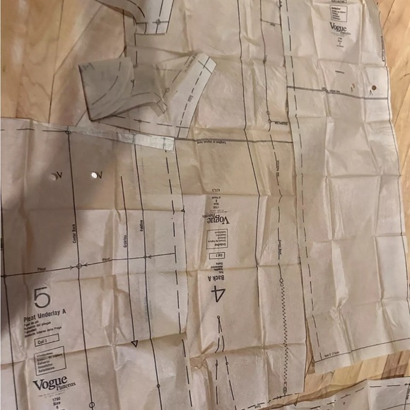 VTG 80s Calvin Klein Vogue Sewing Pattern #1790 Sz 8 Classic Skirt COMPLETE - Picture 4 of 5